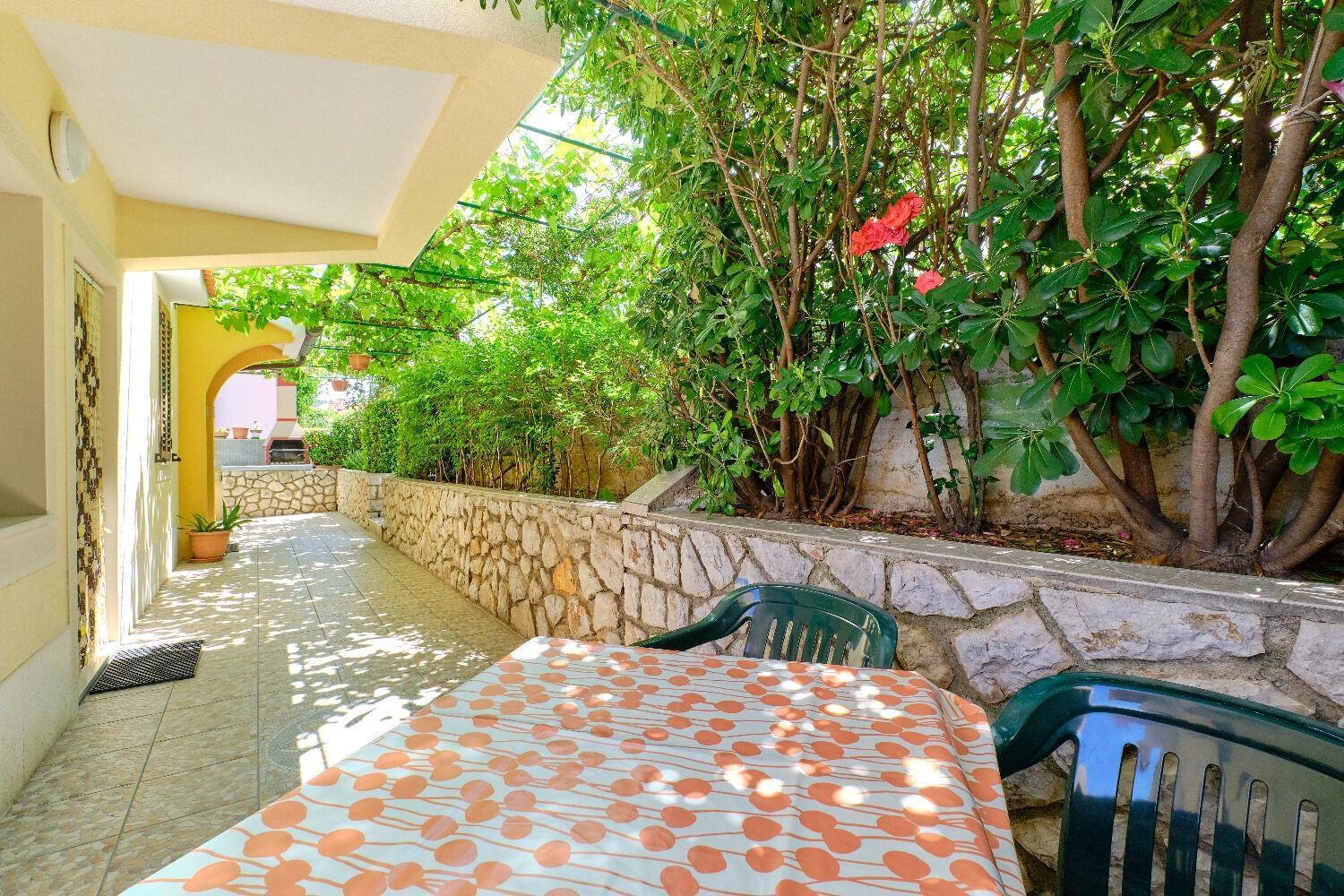 Apartments Nada - 150 M From Sea Mali Losinj Luaran gambar